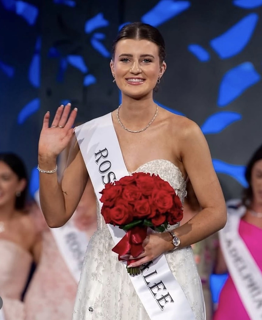 2025 Rose of Tralee, hair by Laura Lou